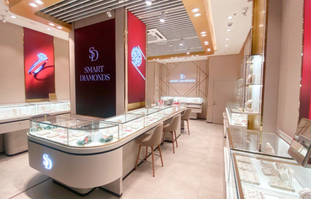 «585 Золотой» открыл уже 4 магазина с выращенными бриллиантами